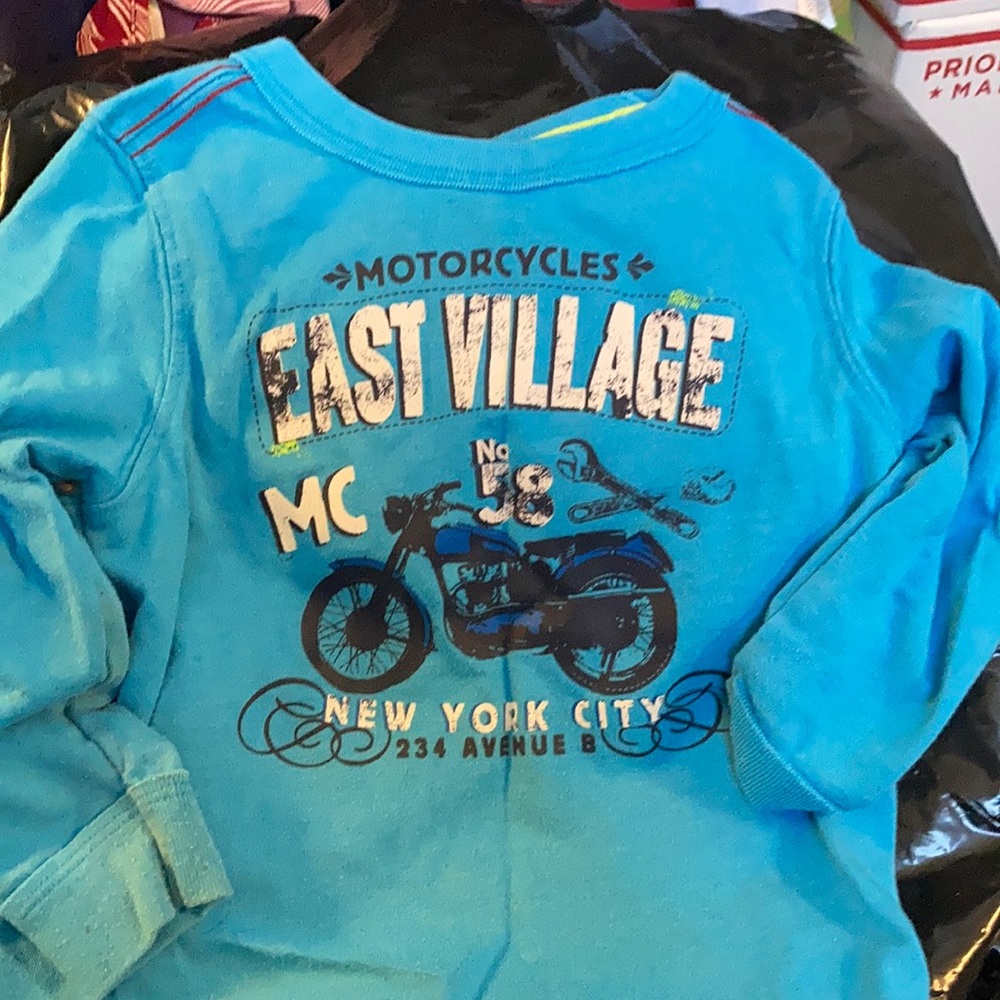 Cherokee east village tee 18 months